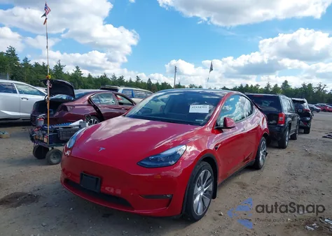 2023 Tesla Model Y Awd/Long Range Dual Motor All-Wheel Drive из США, поврежденный, VIN 7SAYGAEE4PF634094